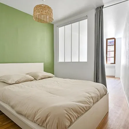 Lumineux T3 Refait A Neuf Dans Le Vieux Centre Apartmán Toulon